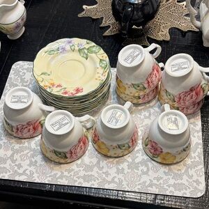 Jessica McClintock Floral Mug Set with Saucers